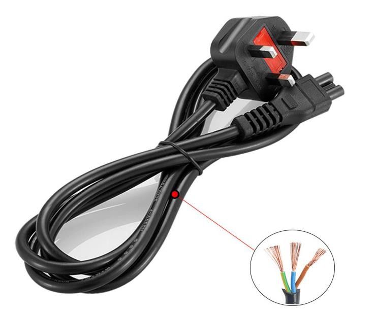IEC UK AC أسلاك الكهرباء 1.5M 3 Prong Plug Mains Lead Cable 5Ft