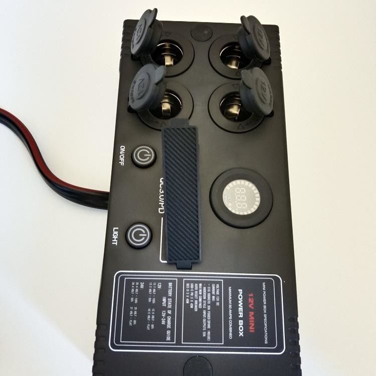 محمول USB QC3.0 PD التحكم في التبديل DC DC شاحن ميني صندوق الطاقة مع صندوق التحكم