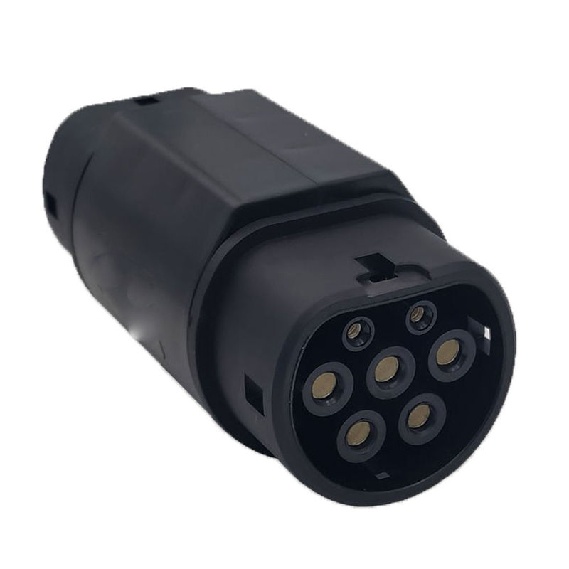 توصيل شحن الطاقة الجديد 32A AC Type2 إلى محول GBT لشحن EVSE
