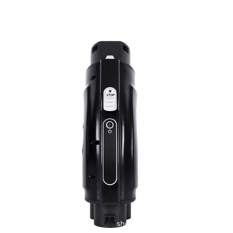 محول CCS2 إلى GBT محول شاحن DC 200A رابط GB / T لمحول CCS2 إلى GBT